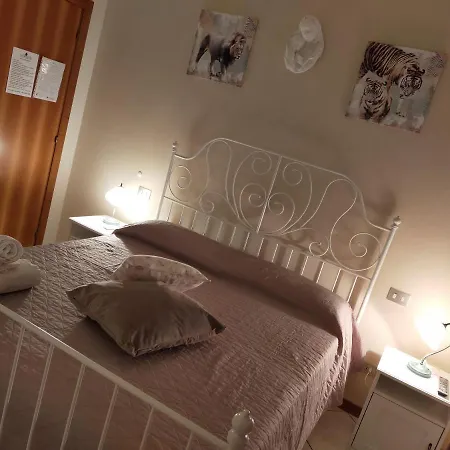 Casa de hóspedes Lo Scoiattolo Di Mannocchi Lorella