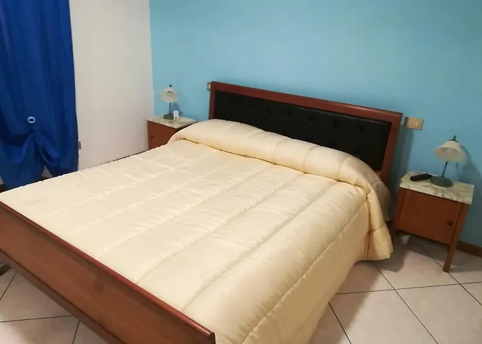 Lo Scoiattolo Di Mannocchi Lorella 게스트하우스 3*